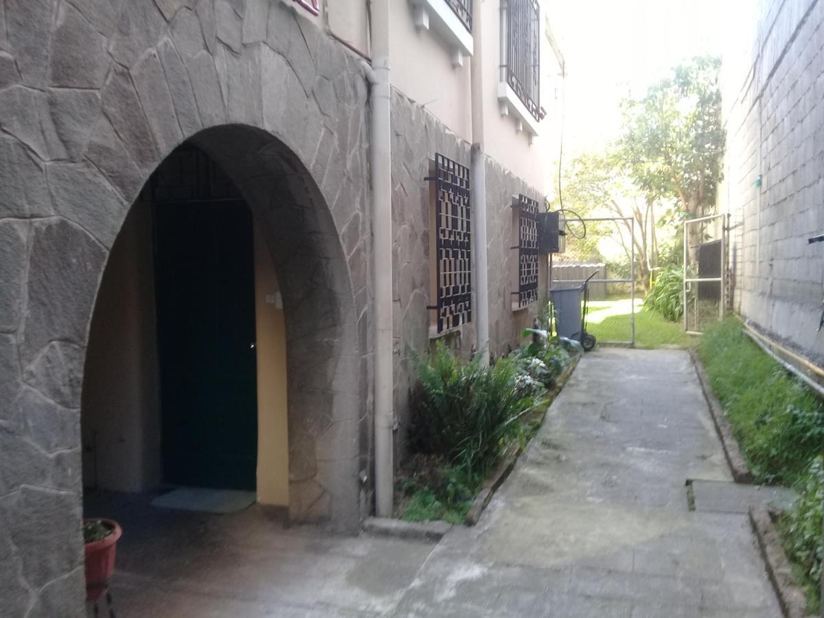 Travellers Inn Quito Eksteriør bilde